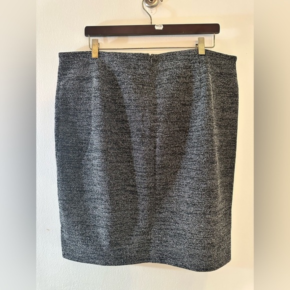 Grace Elements Grey Skirt - Picture 3 of 5